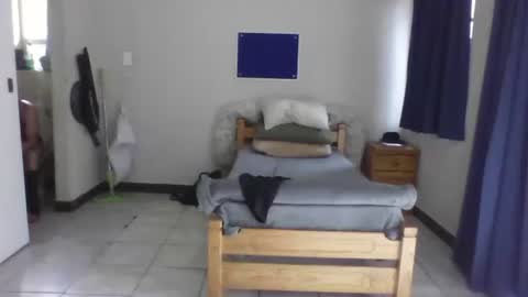 For me to know online show from November 8, 8:39 am