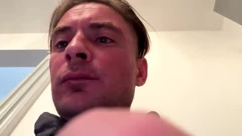 onlyloveyoutwice2016 online show from March 7, 7:55 pm