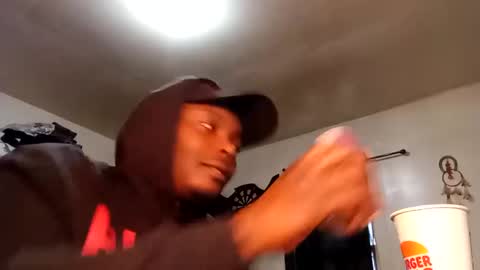 opaque772800 online show from January 30, 9:04 pm