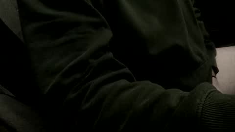 orgasmgiver9090 online show from March 1, 10:31 pm