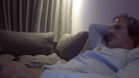 orwel09 online show from December 11, 7:32 pm