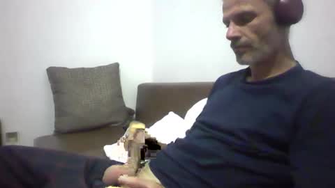 orwel09 online show from May 3, 4:42 pm