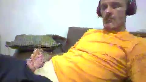 orwel09 online show from April 24, 7:49 pm