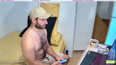 Osito Blanco online show from January 21, 12:24 pm