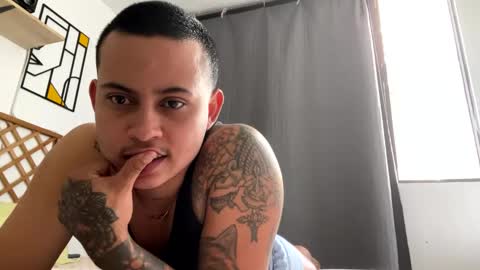 Snapshot of osito_mx chatting on September 26, 12:03 pm Mateo online show from September 26, 12:03 pm