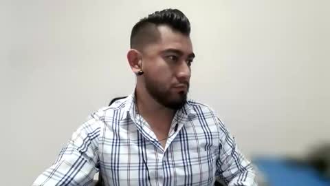 oskregal online show from March 19, 7:39 pm