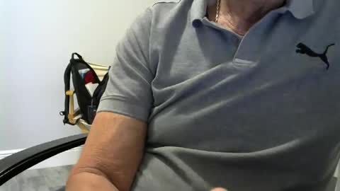 Ossi online show from October 27, 9:17 pm