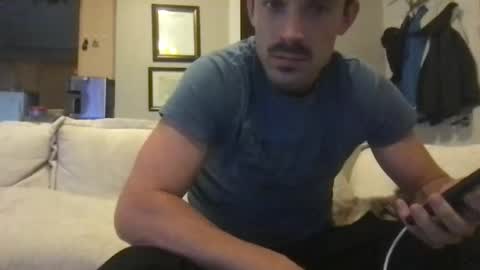 Snapshot of ossignol_xxx chatting on October 25, 12:34 am rossignol online show from October 25, 12:34 am
