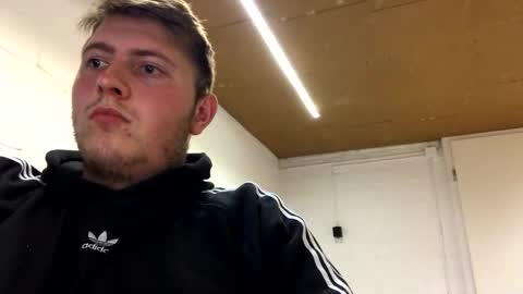 outflayd online show from November 13, 11:41 pm