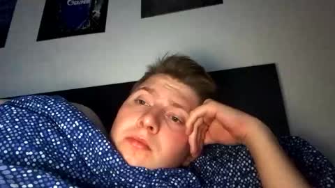 outflayd online show from April 5, 5:15 am