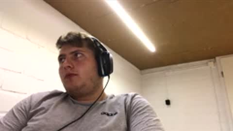 outflayd online show from November 29, 10:12 pm