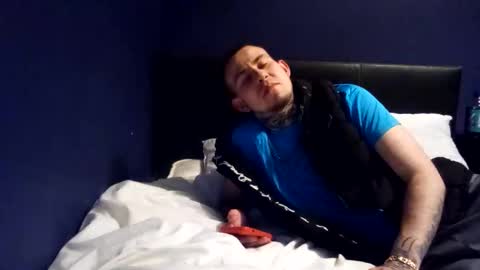 Owen kayz online show from October 27, 10:45 pm