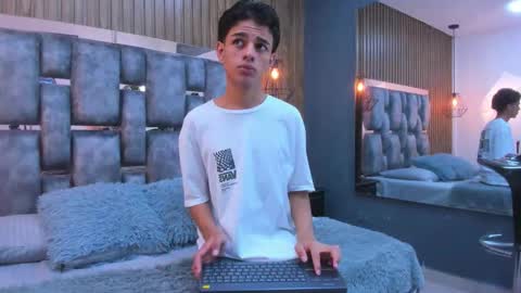 Owen Johnson online show from January 9, 12:10 pm