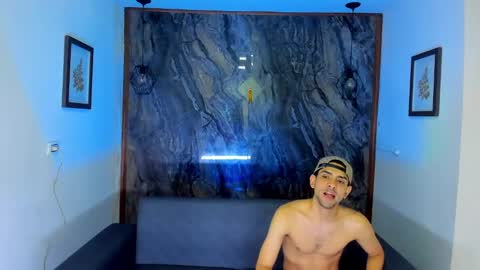 owen_mccarthy online show from January 28, 3:47 am