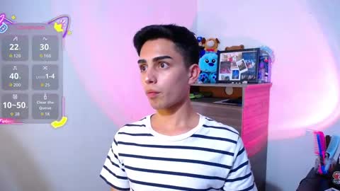 Owen  Independent model  online show from November 12, 6:41 am