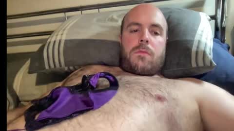 Snapshot of owenfn2 chatting on December 20, 6:13 pm Owen2022 online show from December 20, 6:13 pm