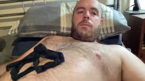 Snapshot of owenfn2 chatting on October 27, 7:21 am Owen2022 online show from October 27, 7:21 am