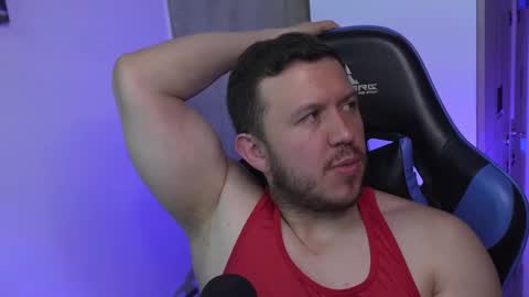 padresalvajeee online show from October 24, 7:43 am