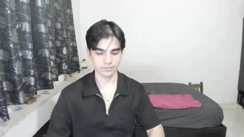 Snapshot of pakun_ chatting on October 23, 3:21 am pakun_ online show from October 23, 3:21 am