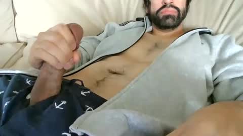 Snapshot of paolo402 chatting on December 3, 3:00 pm Paolo online show from December 3, 3:00 pm