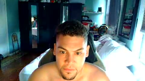 PapiiNyc21 online show from July 31, 5:01 pm