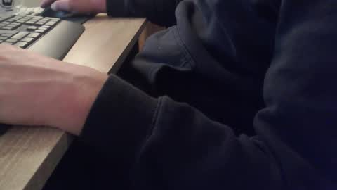 Sascha online show from October 17, 7:23 am