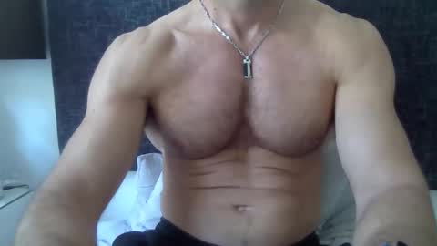 Porn Actor 21cm Hetero online show from February 5, 8:10 am