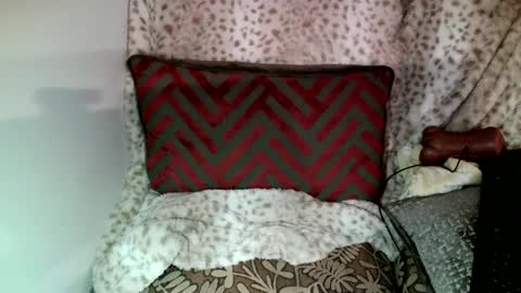 Snapshot of parlay0028 chatting on December 25, 4:54 am Parlay tellio online show from December 25, 4:54 am