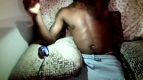 Snapshot of parlaytellio chatting on January 4, 4:54 pm Parlay Tellio online show from January 4, 4:54 pm