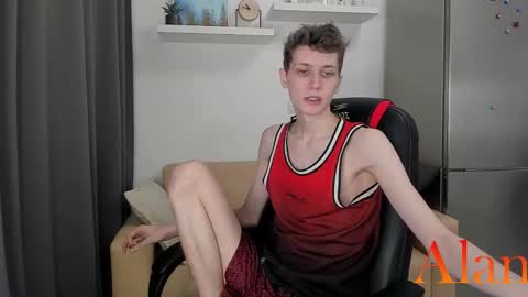 Alan online show from October 3, 3:28 pm