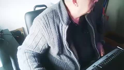 patjeooo online show from February 16, 8:43 am