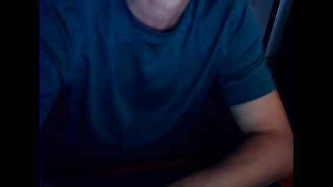 patou1995 online show from October 31, 7:39 pm