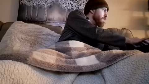 Snapshot of patrick247288 chatting on January 13, 7:43 am patrick247288 online show from January 13, 7:43 am