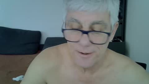 patrick5275 online show from February 2, 9:08 am