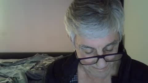 patrick5275 online show from December 7, 9:44 pm