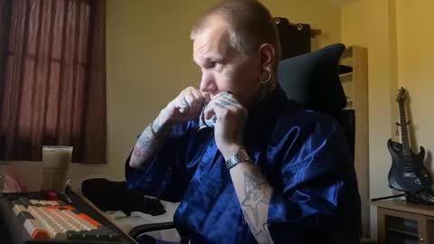 Paul online show from February 3, 7:13 am