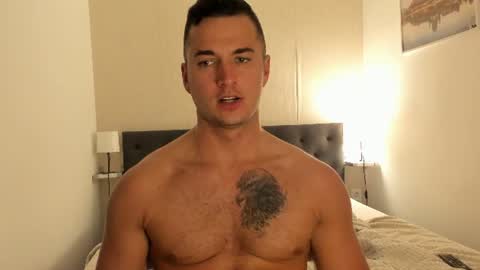 paulblack021 online show from June 13, 9:34 pm