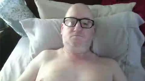 Paul online show from February 15, 2:14 pm