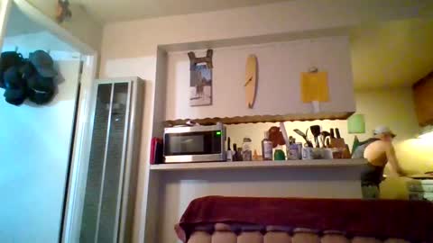 pawgkiller online show from February 4, 3:45 am