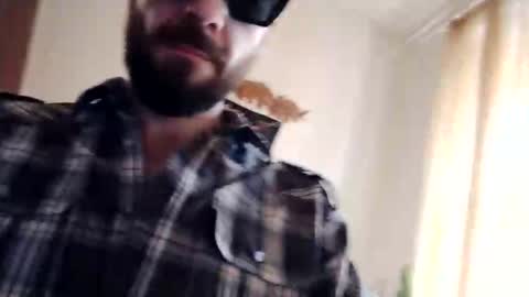 Snapshot of peacefulness93 chatting on October 23, 8:29 am peacefulness93 online show from October 23, 8:29 am