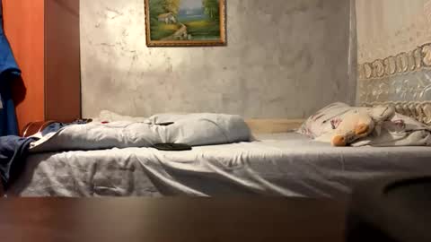 peanutmikk online show from March 19, 5:49 pm