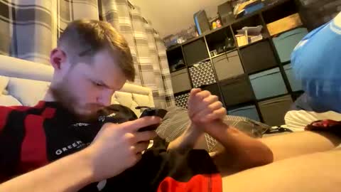 Penguin online show from October 16, 8:28 pm