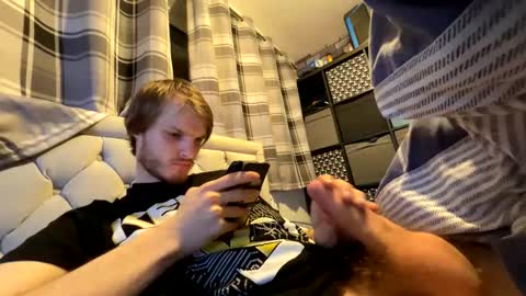 Penguin online show from September 17, 8:10 pm