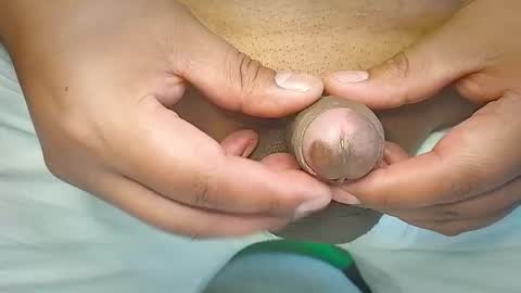 Penils online show from November 17, 6:44 pm