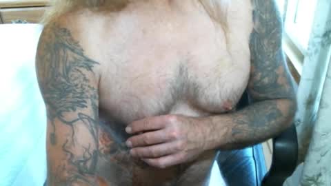 Snapshot of perkymalenipples chatting on October 18, 4:12 pm perkymalenipples online show from October 18, 4:12 pm