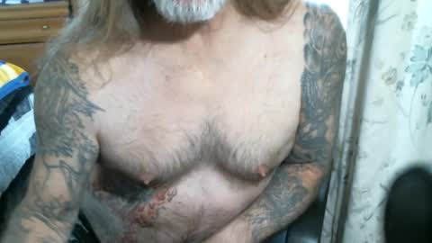 Snapshot of perkymalenipples chatting on February 9, 2:29 pm perkymalenipples online show from February 9, 2:29 pm