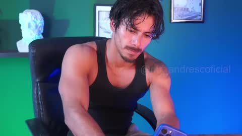 Snapshot of perseoo_88 chatting on January 18, 3:49 pm andres    online show from January 18, 3:49 pm