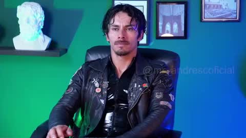 Snapshot of perseoo_88 chatting on January 30, 4:02 pm andres    online show from January 30, 4:02 pm