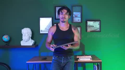 Snapshot of perseoo_88 chatting on December 20, 5:18 pm andres    online show from December 20, 5:18 pm