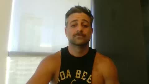 persianprince546 online show from May 29, 11:48 pm